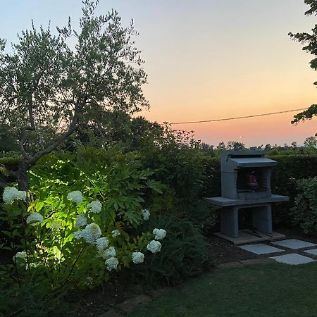 Casa Luigi - Appartamenti A Peschiera Del Garda Kamer foto