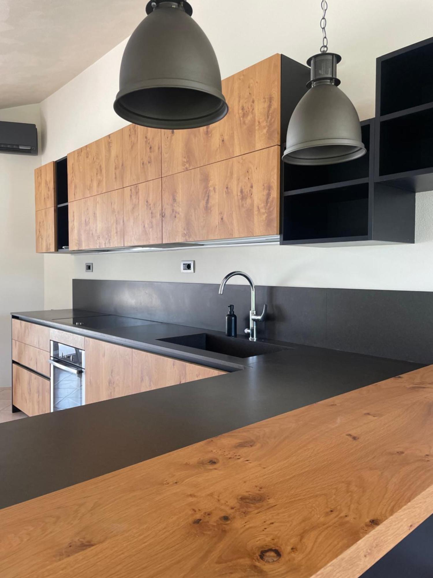 Casa Luigi - Appartamenti A Peschiera Del Garda Kamer foto
